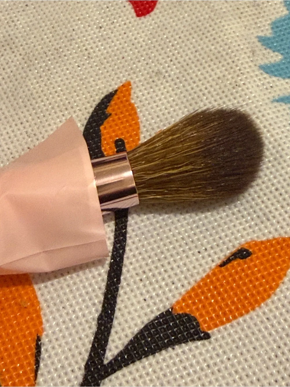 Soft Pink Blending Brush with Rose Ferrule setting powder